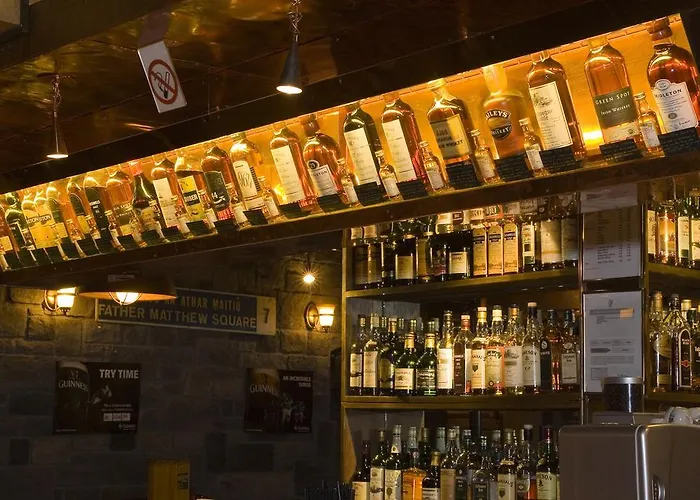 Отель Blooms Дублин