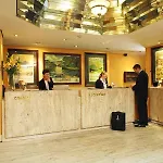 Otel Blooms Dublin